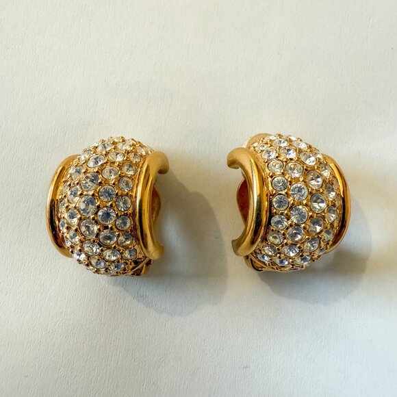 Vintage Swarovski Clip-On Earrings Pave Rhinestone Gold-Tone Statement Jewelry - Picture 1 of 4
